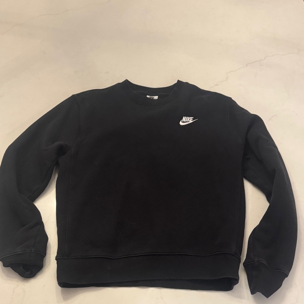 Nike Black Crewneck Sweatshirt